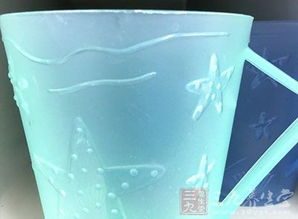 上海質(zhì)監(jiān)局抽檢一次性塑料杯 杯體需承重3公斤