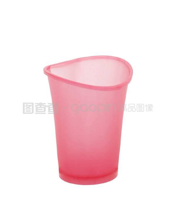 塑料杯